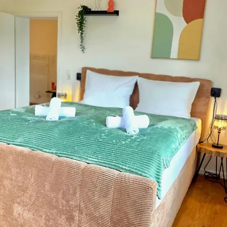 Apartament Design-apartment I Beheizbarer Swimming-pool I Sauna I Boxspring I Parkplatz *
