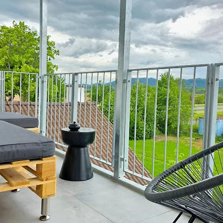Design-apartment I Beheizbarer Swimming-pool I Sauna I Boxspring I Parkplatz Apartament *