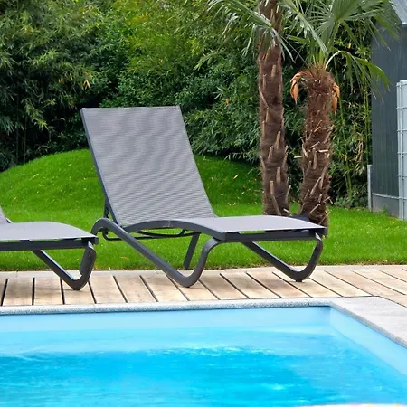 Design-apartment I Beheizbarer Swimming-pool I Sauna I Boxspring I Parkplatz ラール