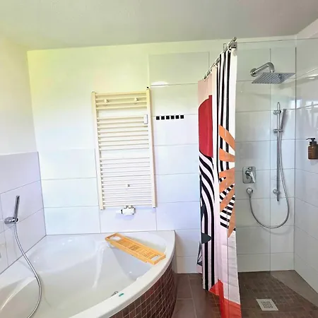 Apartament Design-apartment I Beheizbarer Swimming-pool I Sauna I Boxspring I Parkplatz *
