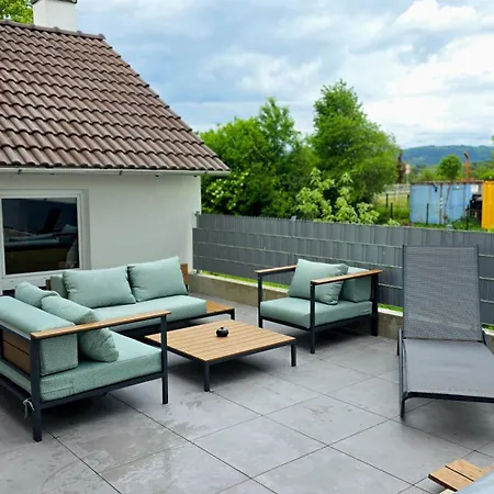 Design-apartment I Beheizbarer Swimming-pool I Sauna I Boxspring I Parkplatz Apartament Lahr (Baden-Wurttemberg)