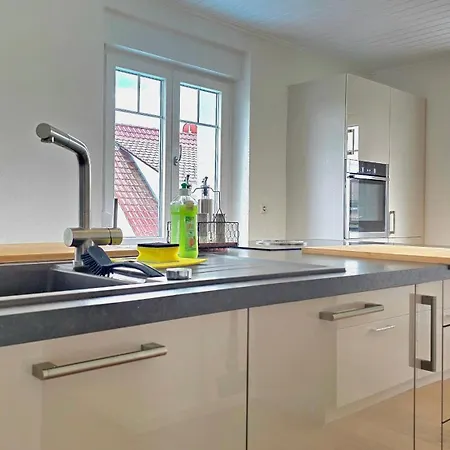 Design-apartment I Beheizbarer Swimming-pool I Sauna I Boxspring I Parkplatz *